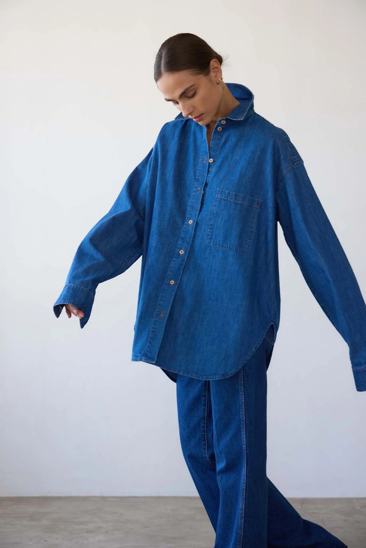 The Essential Shirt in Farrah Indigo