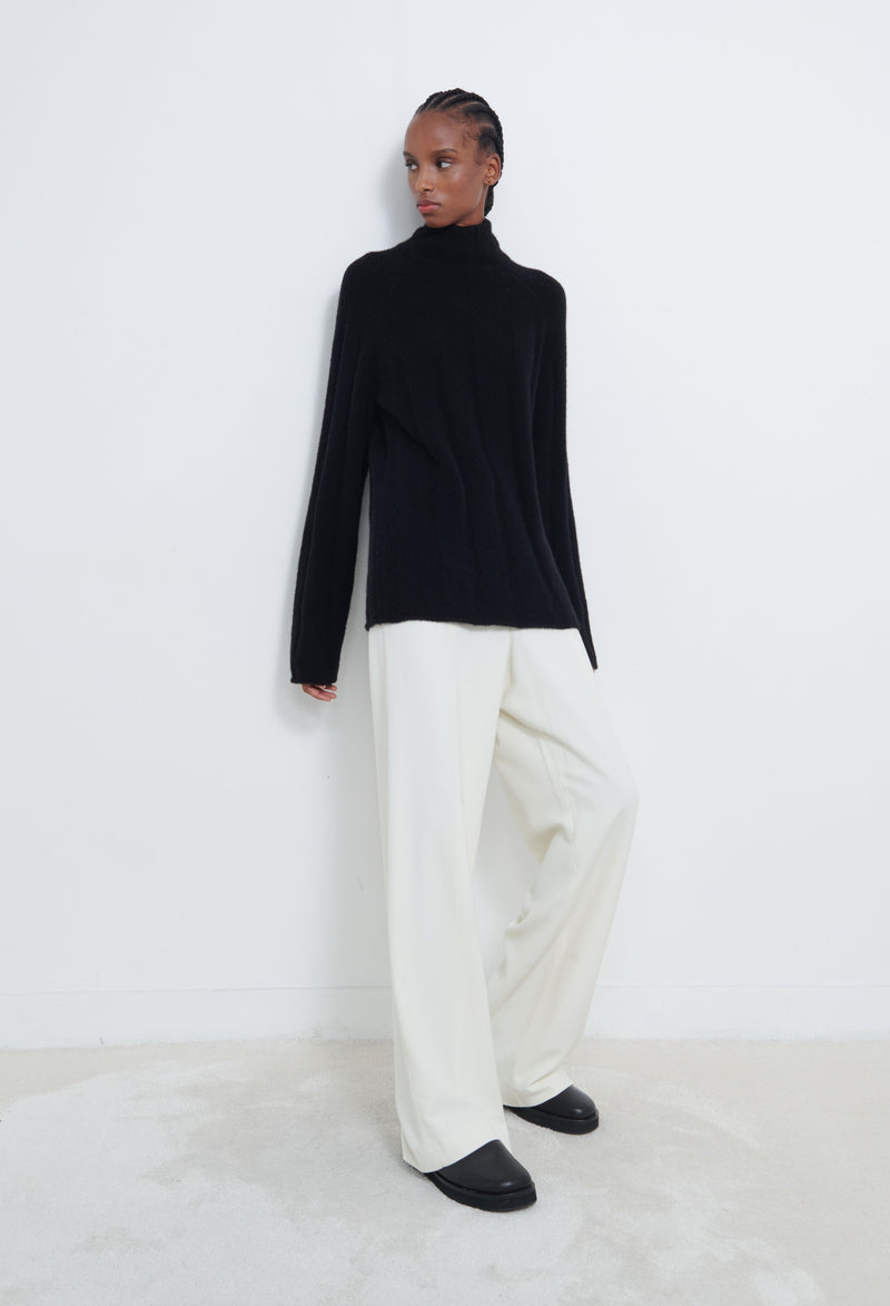 Donna Sweater in Black