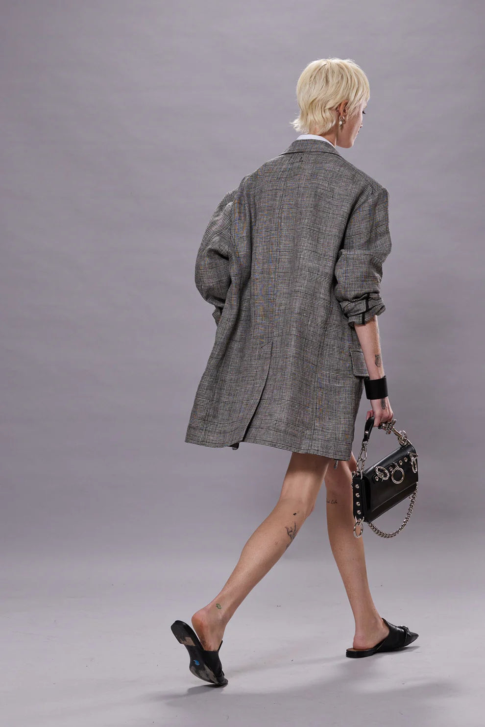 OVERSIZED RAGGED BLAZER